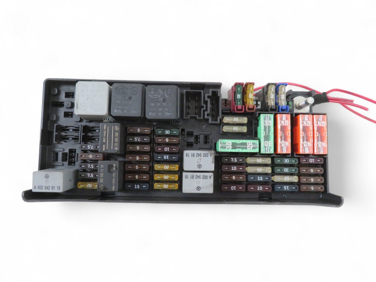 Mercedes-Benz A (W169) Fuse box A1645403372 A1649820423 Fuse box MERCEDES-BENZ ...