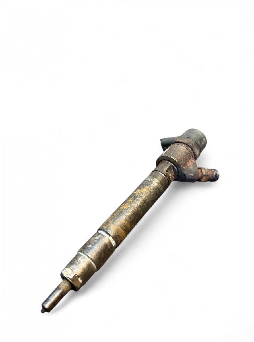 Volvo V70 Fuel Injector 30777526 0445110298 Fuel Injector VOLVO V70 III...