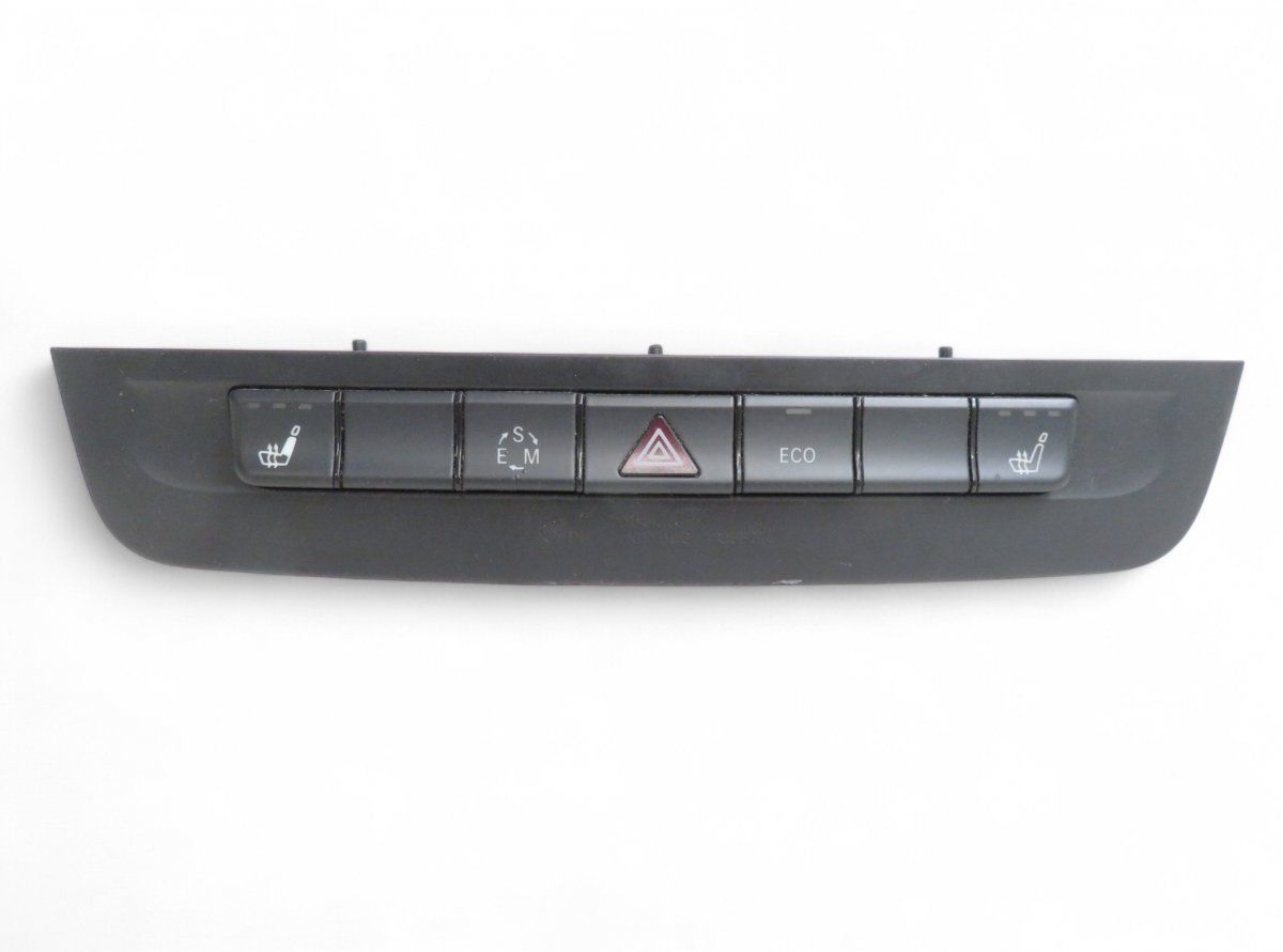 A2469055702 A24690557029107 A24690531029107 A2469053102 Hazard switch MERCEDES-BENZ CLA (C117, X117) (2013-2019)