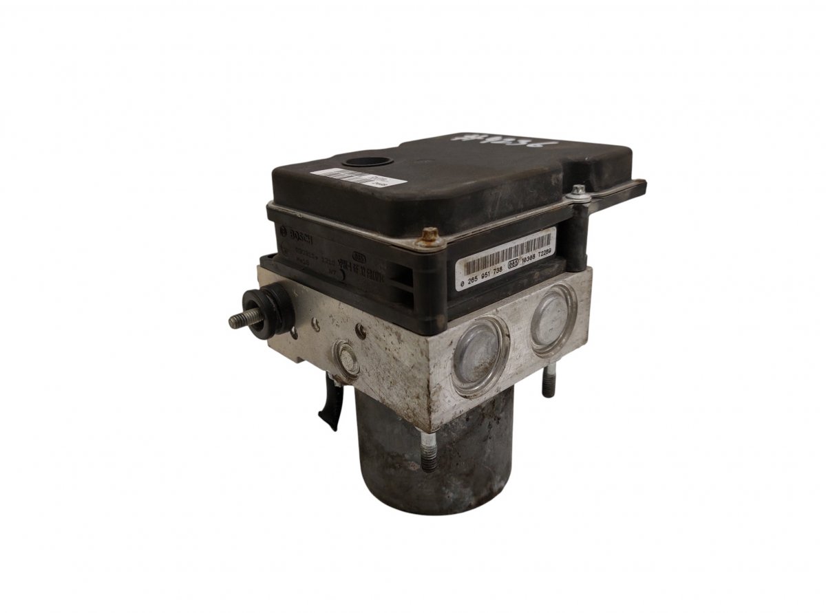 Peugeot 5008 ABS hydraulic unit / pump 0265230304 9676244880 ABS hydraulic unit / pump...