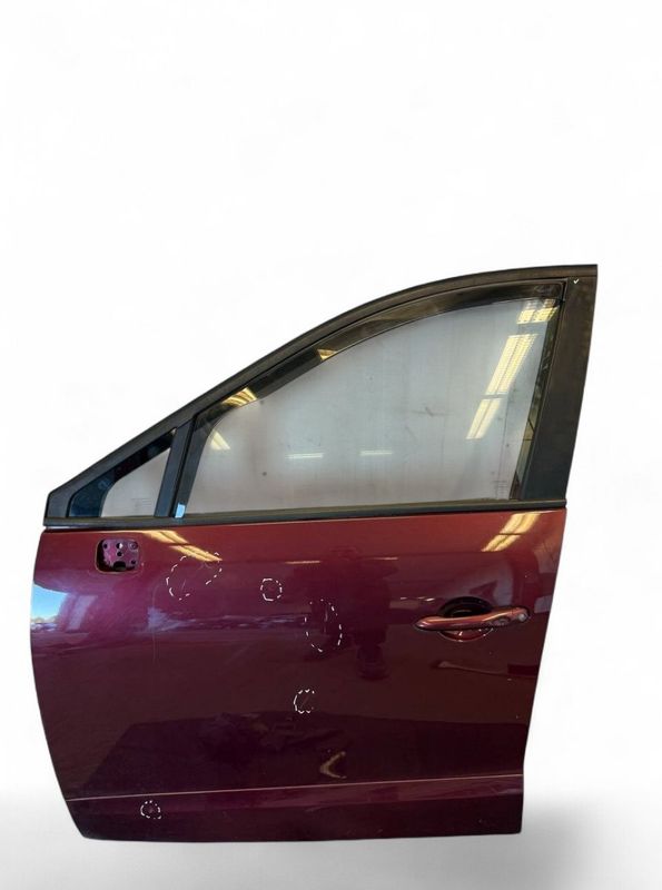 Door Front Left RENAULT SCENIC III (JZ0) (2009-2016)