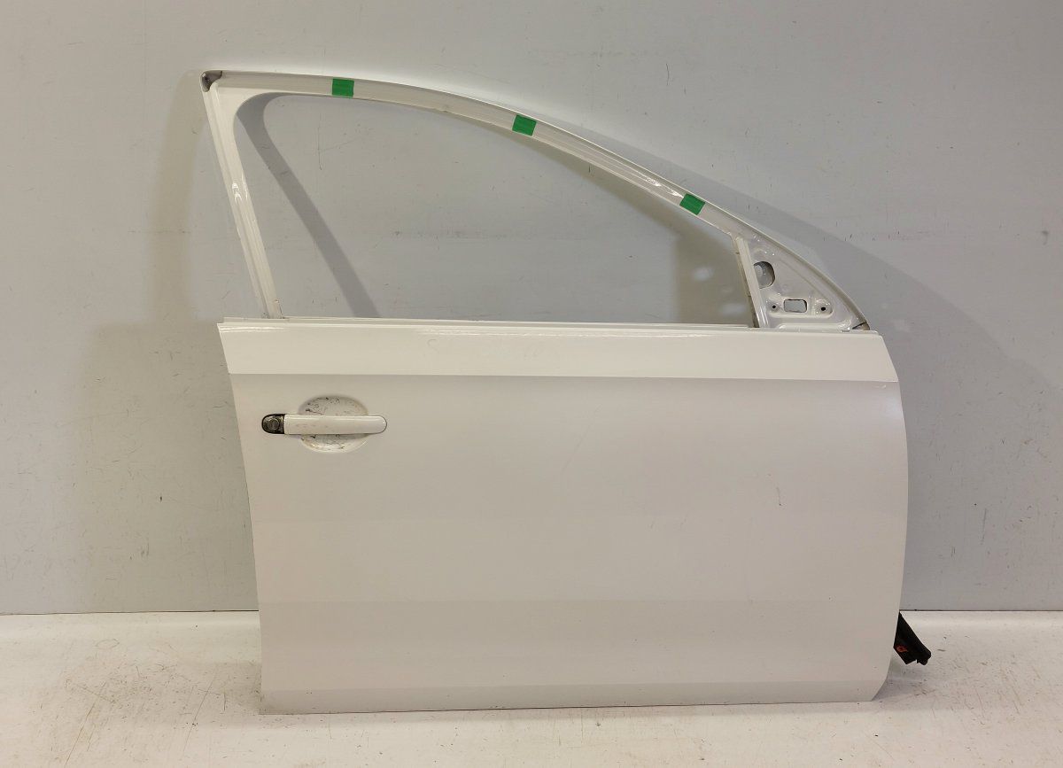 Priekšējās labās durvis SKODA RAPID (NH1, NH3) (2012-2019)