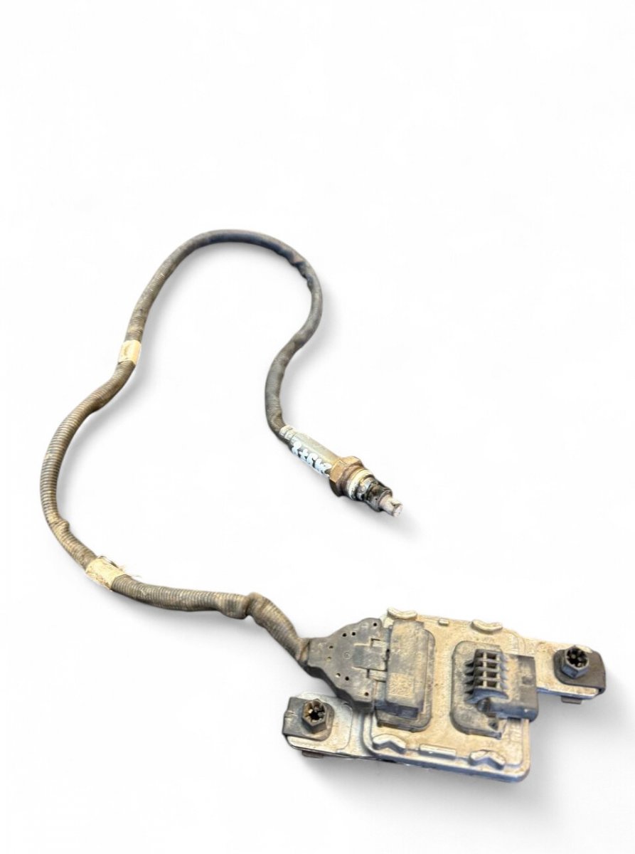 Volkswagen Crafter Exhaust / NOX Sensor 04L907805EP Exhaust / NOX Sensor VW CRAFTER II ...