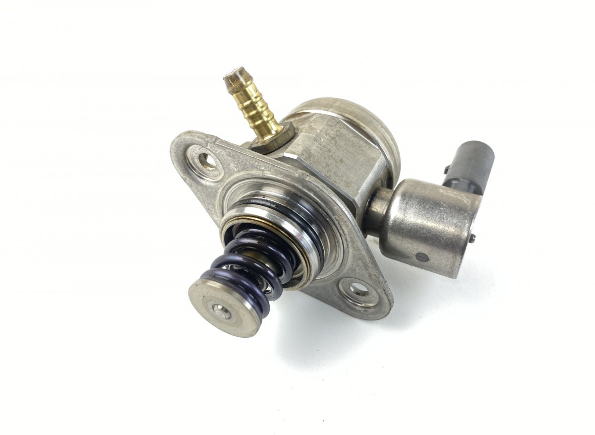 Audi A5 (B9) High pressure pump, petrol