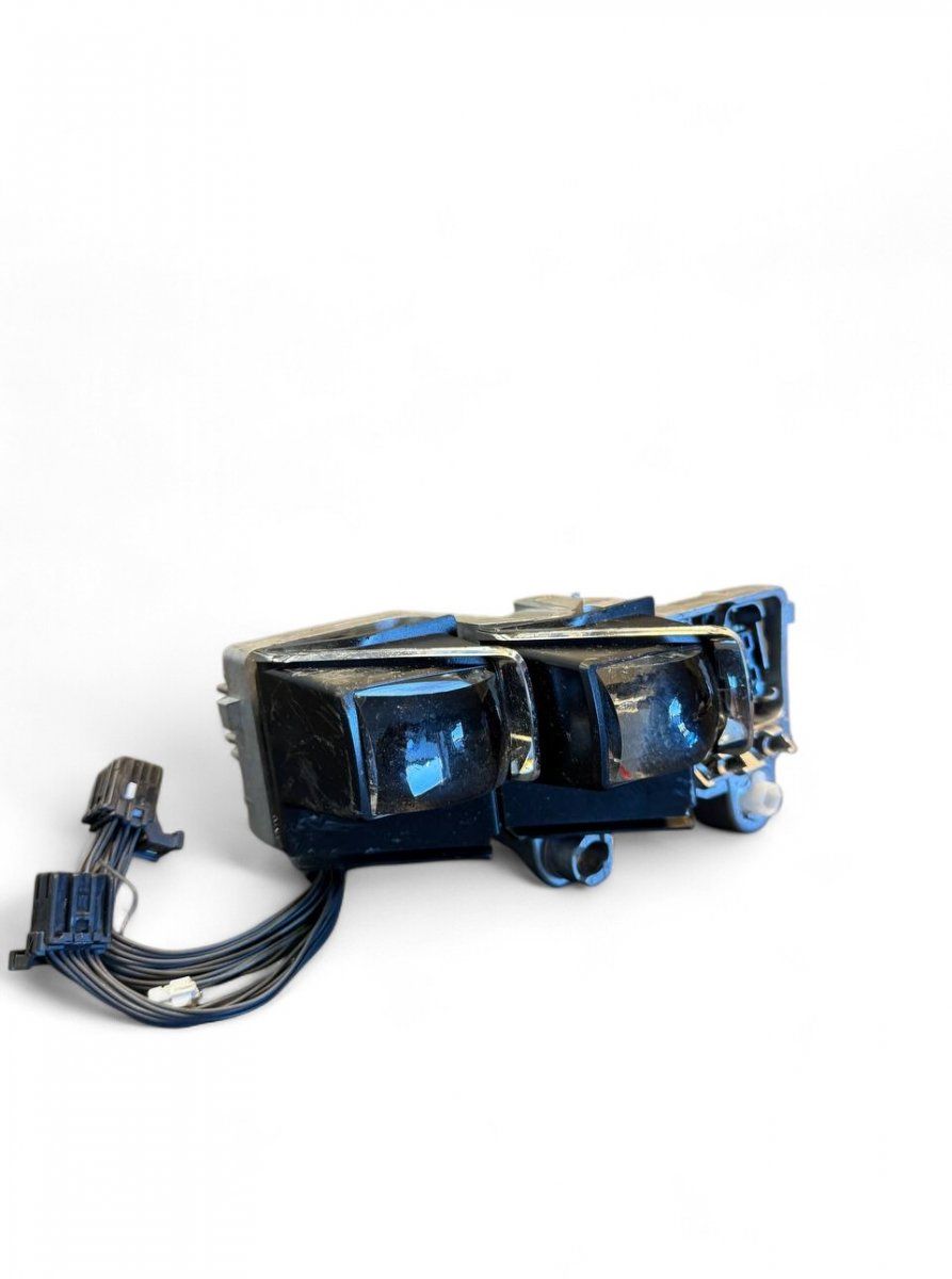 Headlight Reflector Right AUDI Q7 (4MB, 4MG) (2015-)
