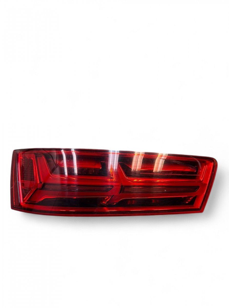 4M0945093E Tail light left AUDI Q7 (4MB, 4MG) (2015-)