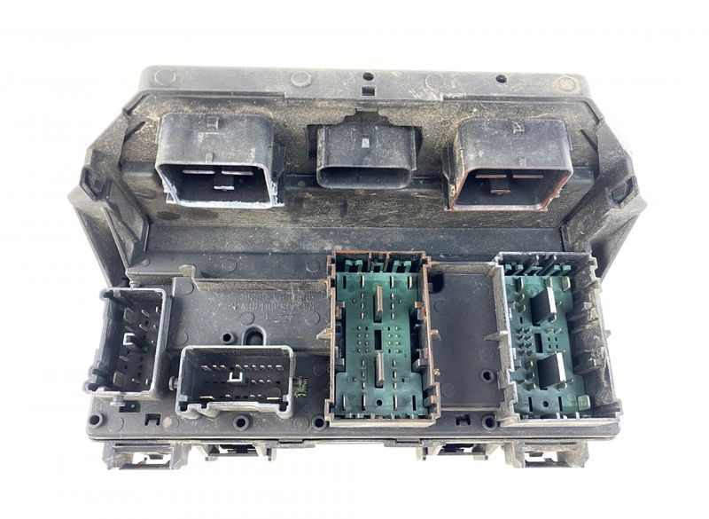 56049720AM Fuse box CHRYSLER VOYAGER V (RT) (2007-2016)