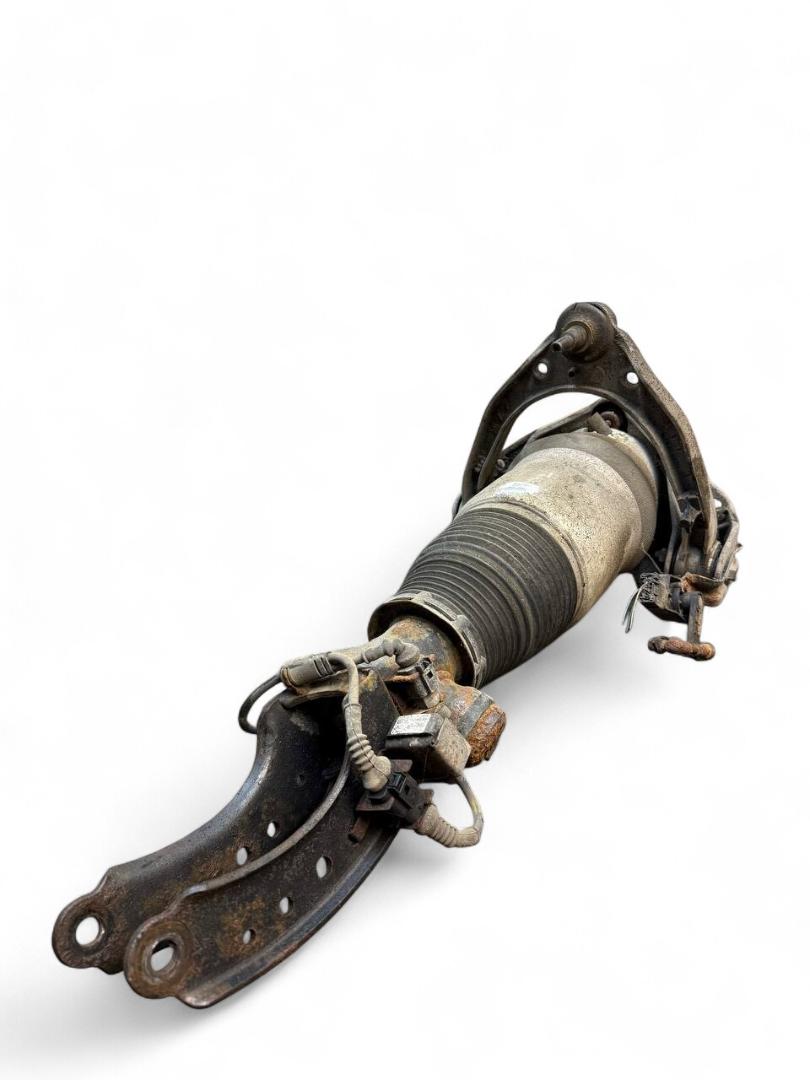 Porsche Cayenne Air shock absorber front left 7L5412021BG Air shock absorber front left PORSC...