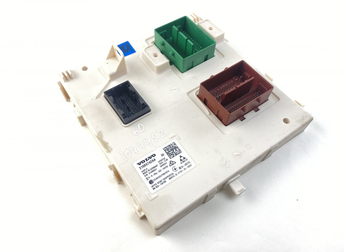 Volvo XC40 / EX40 Comfort Module (CCM) 36013370 Comfort Module (CCM) VOLVO XC40 (536) ...