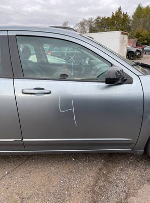 5008846AE Dörr Fram Höger DODGE AVENGER (2007-2014)