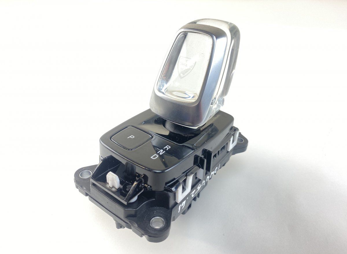 32324878 Механизъм за смяна на скоростите VOLVO XC40 (536) (10.17-)