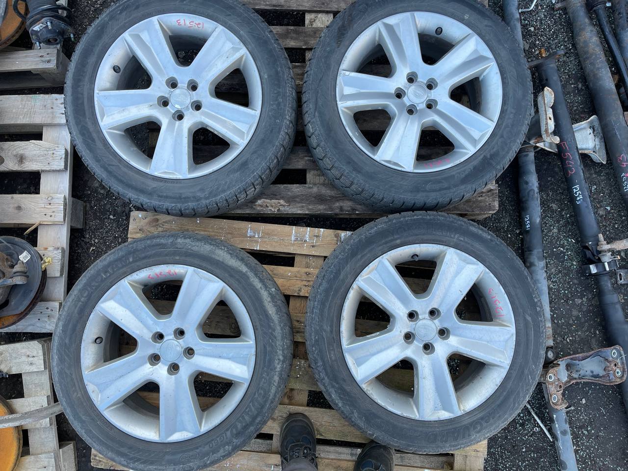 Subaru Legacy Rim set With Tyres 4 pcs 7JX17 ET48 D56.1 5X100 Rim set With Tyres 4 pcs...