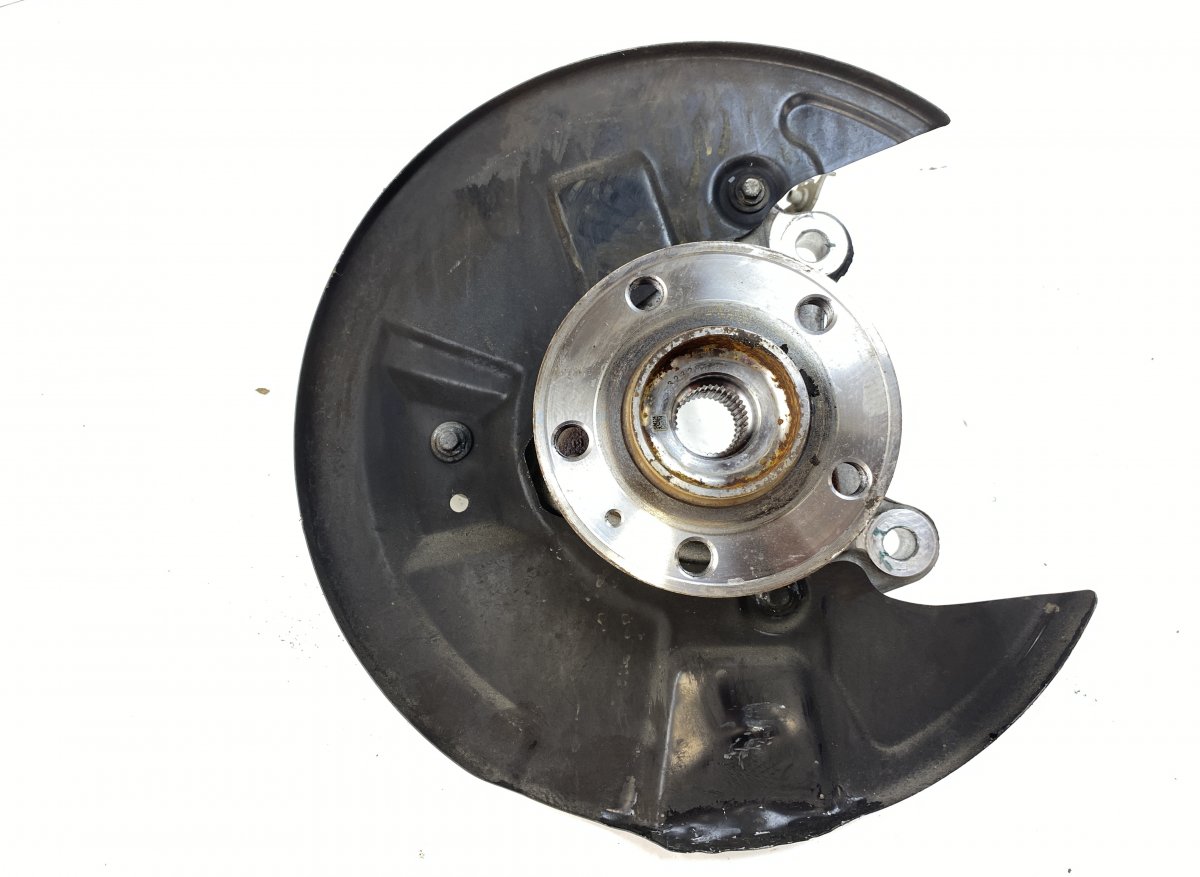 Volvo XC40 / EX40 Wheel bearing housing front right 32221857 Wheel bearing housing front right VOLV...