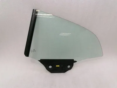 Rolls Royce Wraith RR5 Left Rear 1/4 Glass 51377427317 Door Panel 1/4 Rear LH-