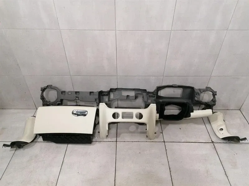 Rolls Royce Ghost Series II 2 Glovebox RHD Glove Box