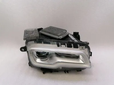 Правая фара для Rolls Royce Wraith RR5 COUPE 63117351788, правосторонняя фара -
