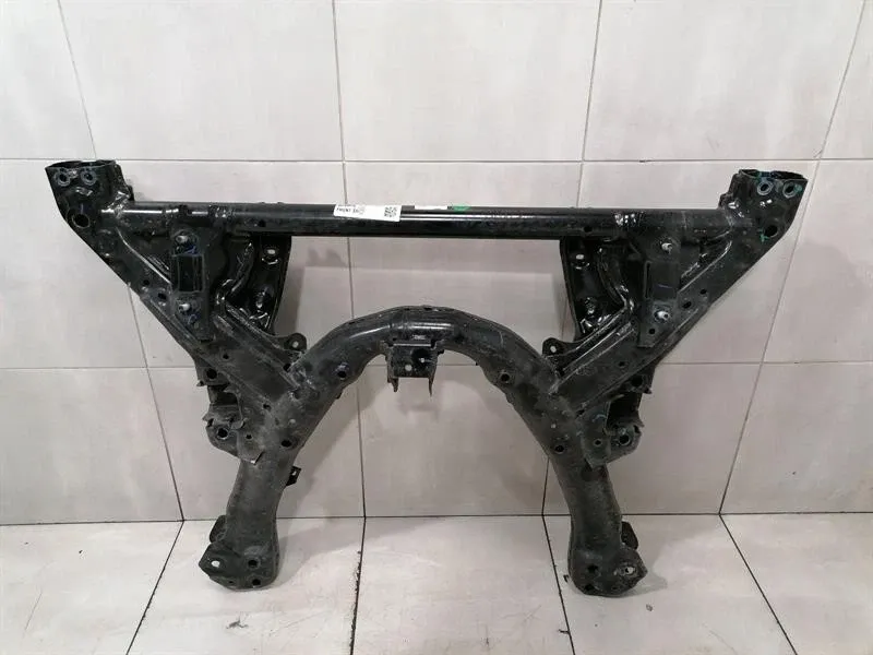 Tesla Model 3 Standard Range Beam Subframe Front 1044531-01-B Front Axle Carrier