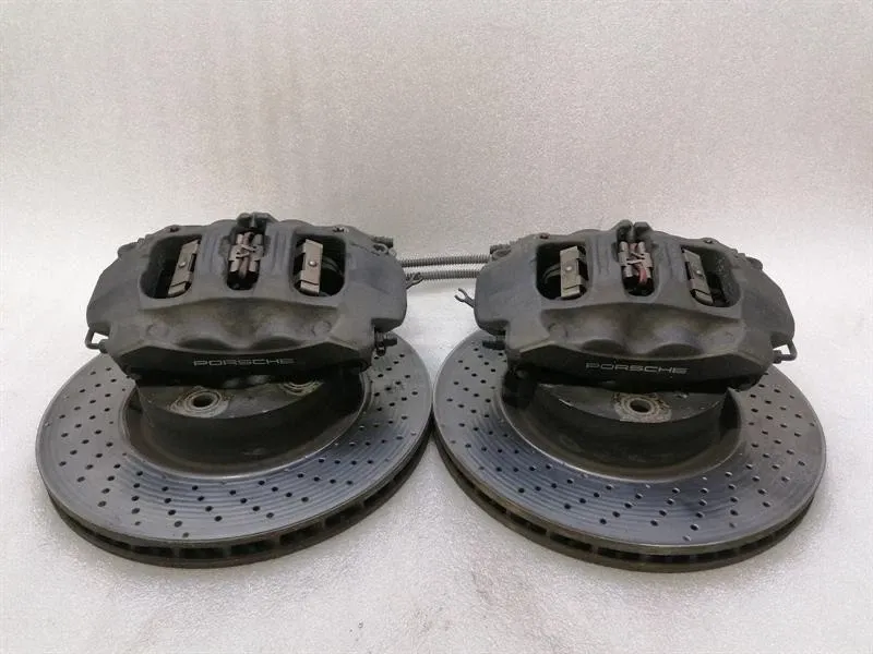 Porsche 911 (991) Porsche Cayman 718 brake caliper discs set 99135105207 front brake caliper set- Body type: Coupe
Fuel: Petrol