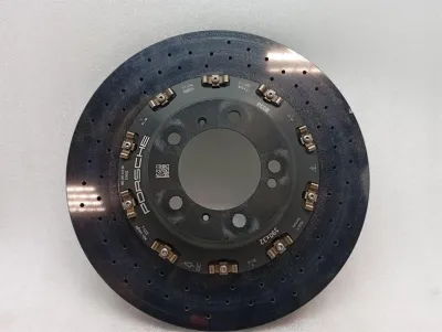 Porsche Cayman 981 GT4 bremžu disks aizmugurē 99135241006 bremžu disks aizmugurē PCCB-