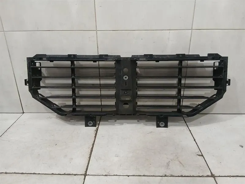 Porsche Cayenne 958 92A Front Grille 7p5121635 Radiator Grille