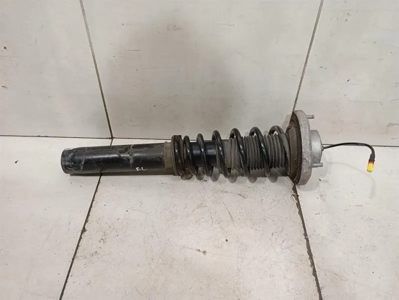 Porsche Boxster (981) Shock Absorber Front Porsche Cayman 718 shock absorber front 9824120...