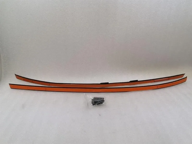 Porsche 911 (997) Porsche 911 997 GT3 RS Roof Rail Set 99755940100 Roof Rails Set- Body type: Coupe
Fuel: Petrol