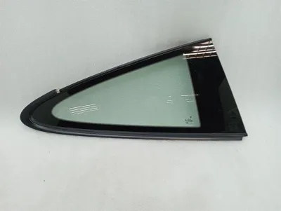Vitre de porte arrière droite Porsche 911 991 991543112 1/4 de vitre arrière droite