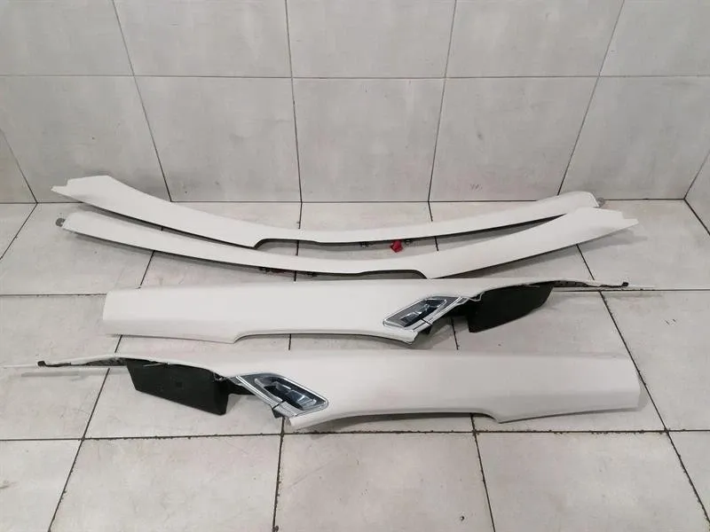 ROLLS ROYCE WRAITH RR5 COUPE A Post + C Post Cover Set 51477330587 SEASHELL-