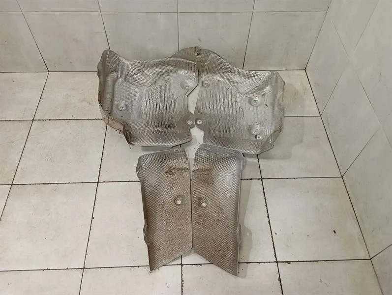 Rolls Royce Wraith RR5 Coupe Exhaust Heat Shield 51487201495 Exhaust Heat Shield-