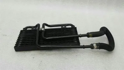 Mercedes CL W216 ABC servo eļļas dzesētājs A2215000500 eļļas dzesētāja radiators
