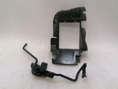 Mercedes W221 Halter Halterung A2215050830 Motorölkühler Halterung A2215000146-