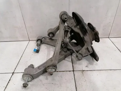 Boîtier de roulement de roue arrière gauche Mercedes GT C190 GTS S A1903504301 -