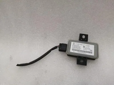 Mercedes S-Class W222 Moduł ciśnienia w oponach A0009003713 Jednostka sterująca ciśnieniem w oponach -