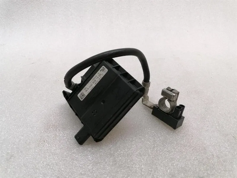 Mercedes-Benz G (W463) MERCEDES GT C190 GTS S COUPE Battery Sensor A0009061505- Body type: Coupe
Fuel: Petrol