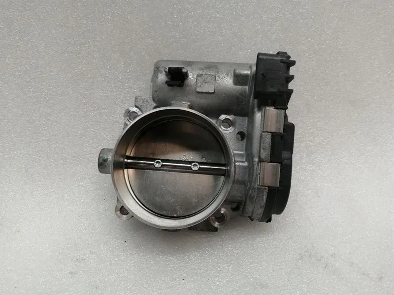 Mercedes-Benz S Coupe (C217) Throttle body Mercedes E Class W238 Throttle Body A2761410125...