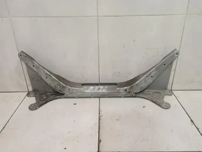 Porsche Cayman 981 GT4 sous-châssis arrière 98133107180 cadre d&#39;essieu central essieu arrière-