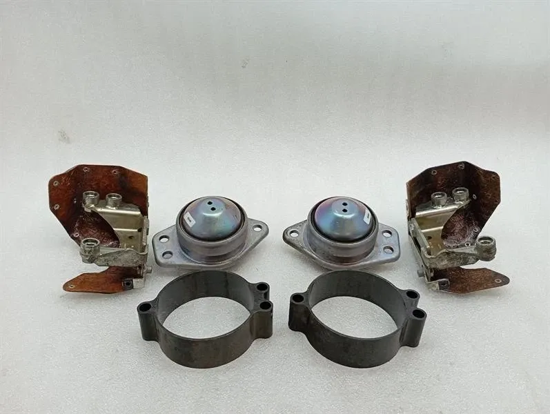 Ferrari GTC4 Lusso F151M engine mount set 259757 engine mount set-