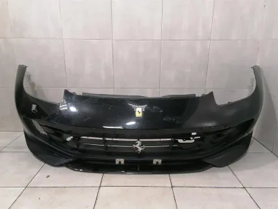 Ferrari GTC4 Lusso F151M Främre Stötfångare 985912719 Främre Stötfångare KOMPLETT -