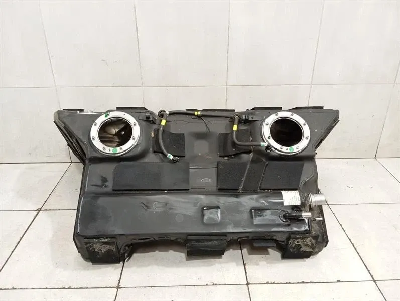 Ferrari 812 Superfast F152M Fuel Tank 341208 Fuel Tank