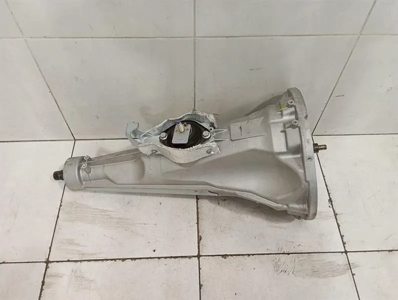 Ferrari GTC4 Lusso T 3.9 V8 F151M Gearbox 325904 Transmission Housing Gearbox-