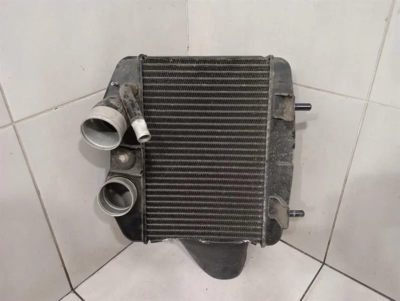 Ferrari California Turbo radiaator Ferrari California T F149 14-17 Intercooler 307...