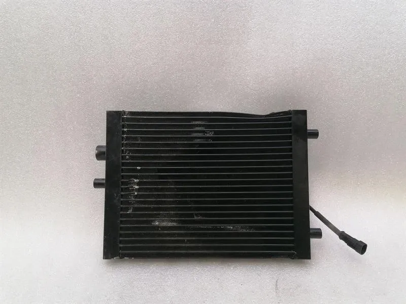 Ferrari GTC4 Lusso F151M Oil Cooler 319058 Oil Cooler