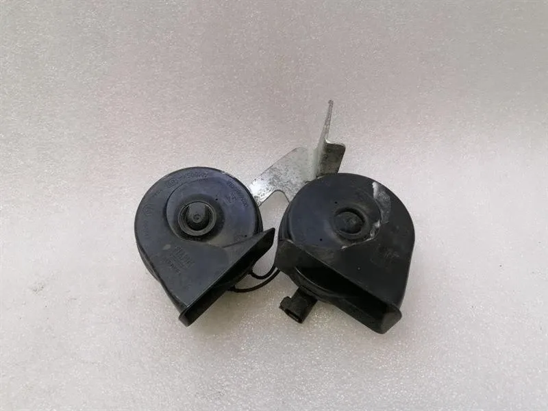 Ferrari GTC4 Lusso F151M Horn Set 325590 Horn Fanfare Set-