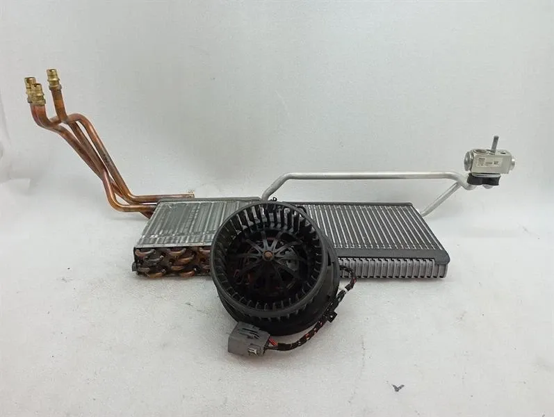 Ferrari GTC4 Lusso T 3.9 V8 F151M Heater 88330900 RHD HVAC BLOWER