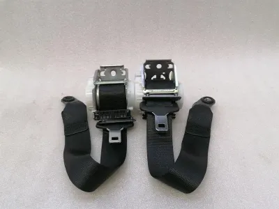 Ferrari GTC4 Lusso F151m Sicherheitsgurt hinten 839121 Sicherheitsgurt Gurt hinten Set-