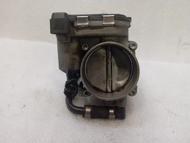 Ferrari 360 Ferrari 360 F131 Throttle Body 171716 Throttle Body Body type: Coupe
Fuel: Petrol