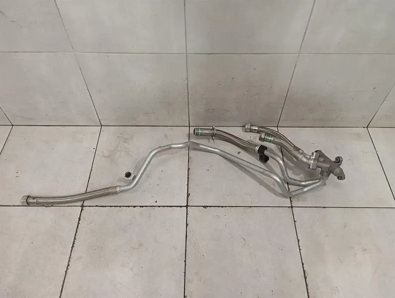 Ferrari GTC4 Lusso F151m oil cooling pipe 304797 oil line hose-