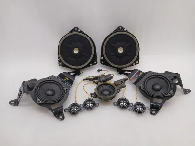 Ferrari GTC4 Lusso T 3.9 V8 F151M skaļruņu komplekts 321885 Skaļruņi LOT-