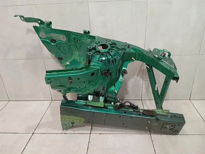 BMW 4 (G22 / G23 / G26)  BMW 4 G83 M4 Left Front Chassis Leg 41007486607 Left Front Wheel Arch Body type: Convertible
Fuel: Petrol