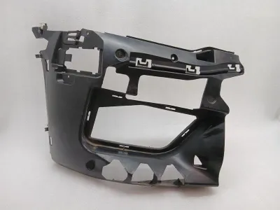 BMW F90 M5 support de pare-chocs avant 8065320 insert de montage pare-chocs avant droit-